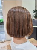 白髪染め×ハイライト×ミニボブ