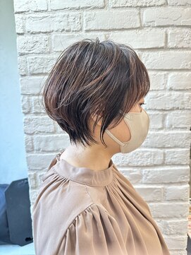 トッカ ヘアアンドトリートメント 難波店 愛されショートボブ・30代40代50代60代・前髪なし・艶ベージュ★