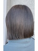 切りっぱなしボブヘアー