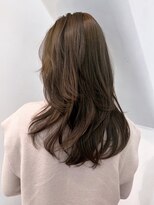 アイティーバイアルバム 八王子店(IT by ALBUM)&nbsp;美髪グレーベージュニュアンスカラーレイヤーロング_ba487831