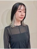 20代30代抜きっぱなしホワイトインナーカラーイヤリングカラー
