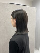 ヌーヴェル(nouvelle)&nbsp;切りっぱなしミディアマ×グレージュ