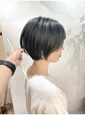 くびレイヤー前下がりショートボブ大人ショート20代30代40代