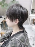 黒髪　マッシュウルフショート