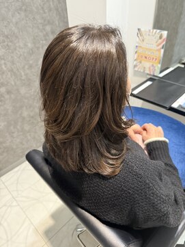 イルミ(iLUMi) iLUMi　×　イルミナカラー