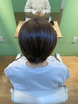 エシカル(ethical) ショート×低ダメージ透明感ベージュカラー×トリートメント