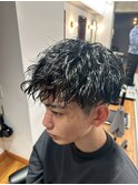 表参道駅MEN’S/ニュアンスパーマ/刈り上げセンターパート