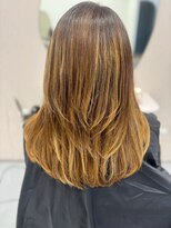 リノ(Lino)&nbsp;レイヤーセミロング/明るめベージュカラー/