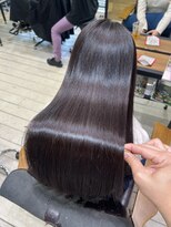 パドトロワ(Pas de trois)&nbsp;20代30代の忙しい毎日を楽にする髪質改善☆艶固定システム