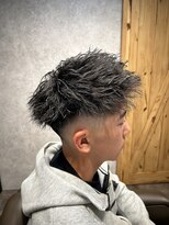 スカルプト(skalpt for MEN)&nbsp;ツイストパーマ×スキンフェード