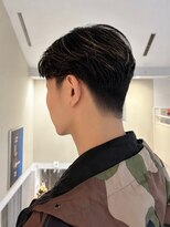 トリッカ 代官山(tricca)&nbsp;メンズハイライト/フェザーショート/束感マッシュ