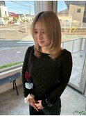 ミディアム×レイヤーカット