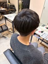 アルメリアメンズ(Arumeria Men's) 黒髪 / マッシュショート / 刈り上げ