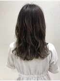ミルキーグレージュ