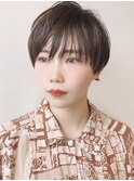 【morio 原宿】黒髪マッシュショート　前髪あり　襟足刈り上げ
