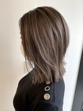 フェーディン(fa/din) シャドールーツ×ペールグレージュ