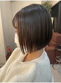 切りっぱなしボブ