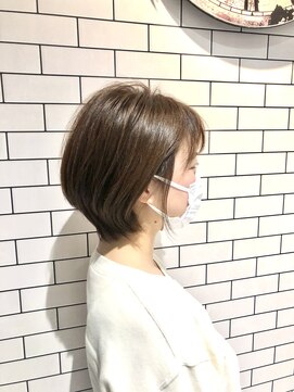 ウトカ(utoca) コンパクトショート