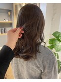 【松本咲花】ブリーチなし透明感オリーブベージュ 春カラー