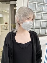 ロマーリ(LOMARLIE)&nbsp;ホワイトシルバー_ハイトーン_指名カラー