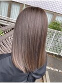 エドルカラー×グレージュ