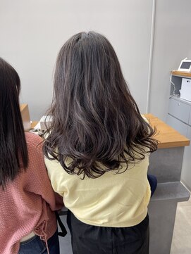 エマピボット 中川本店(EMA PIVOT) コテ巻き風パーマ