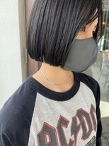 カロ(Caro)&nbsp;切りっぱなしボブ