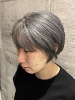 サラビューティーサイト 志免店(SARA Beauty Sight) 【福岡】一回ブリーチでシルバーカラー☆