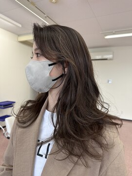 ヴァイス 新宿店(VAICE) ココアブラウン/レイヤーカット/ハイライトカラー［新宿/前髪］