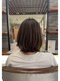 柔らかな外ハネボブ×30代白髪ぼかしカラー