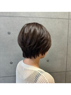 CoCoオリジナルハイライト×癖毛ショート