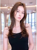 ケアリー 練馬(Carelly)&nbsp;デザインカラー/レイヤーカット/ウェットヘア/オリーブベージュ