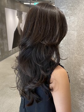 ピークアブー 原宿ハラカド(PEEK-A-BOO) 海外風レイヤーロングミディアムハッシュカットデシタルパーマ