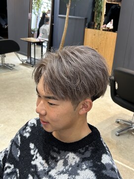 ラテ 伊勢崎(LATTE) グレージュカラー