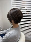 ショートボブ