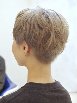 バレット(BALETT) グレージュショート