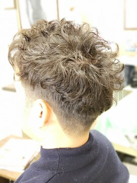 ヘアーサロン ニシハラ(Hair Salon Nishihara) ツーブロックパーマヘア