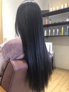 ヘアデザインフルーヴ(hair design fleuve) 透け感☆イルミナカラーで暗髪