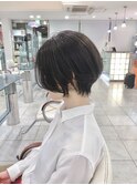 前髪長めショート