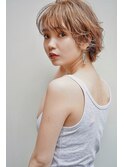 大人可愛い20代30代40代小顔ワンサイドショートボブ丸み前下がり