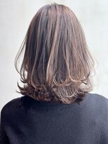 アイティーバイアルバム 藤沢店(IT by ALBUM)&nbsp;オフィスハイライト_カーキグレージュマッシュショート_ba317361