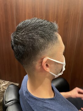 ヒロギンザ 御徒町店(HIRO GINZA) フェードカット