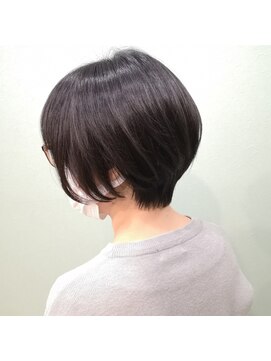 リリス(l'iris) 大人キレイなコンパクトショートワンカラー40代ウォームブラウン