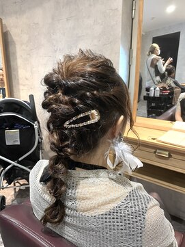 リファイン バイ アフィナー 本厚木店(Refine by Afinar) ヘアアレンジ［本厚木］