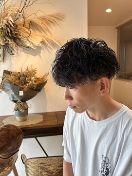 イト(itO.) 波巻きパーマ