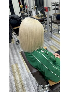 アフューズバイストゥー(Vfuse by StueW) ブロンド［岡山］［倉敷］