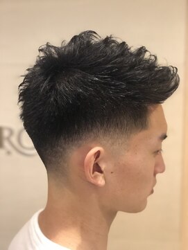 ヒロギンザ 神田店(HIRO GINZA) アップバングフェードスタイル