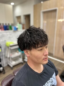 コンフォール(Confor) 短めツイストスパイラルパーマ