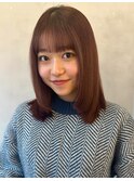 顔まわりレイヤー鎖骨ミディアムオリーブグレージュ