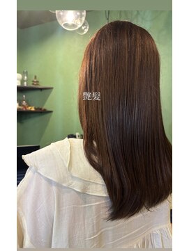 ハチ(.hachi) 艶髪